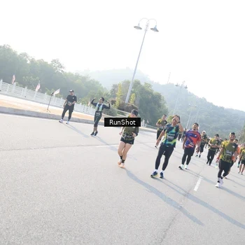 Runner Photo 6903371