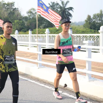 Runner Photo 6903446