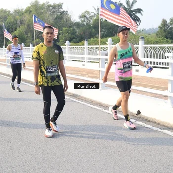 Runner Photo 6903463