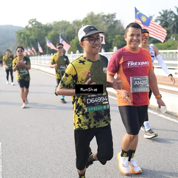 Runner Photo 6903529