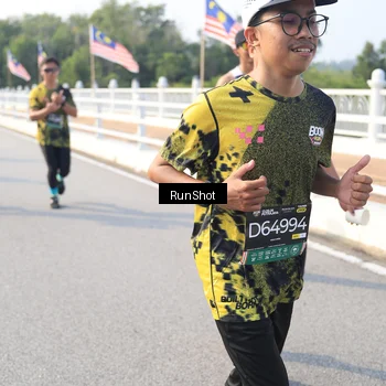 Runner Photo 6903533