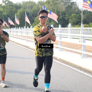 Runner Photo 6903546
