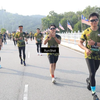 Runner Photo 6903552