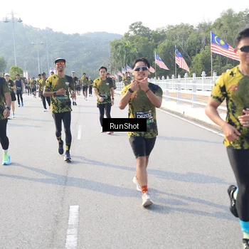 Runner Photo 6903558
