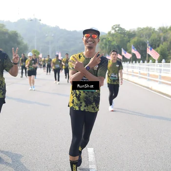 Runner Photo 6903597