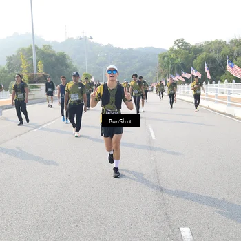 Runner Photo 6903705