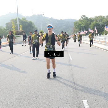 Runner Photo 6903710