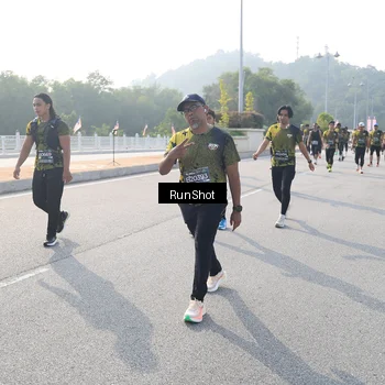 Runner Photo 6903727