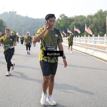 Runner Photo 6903779