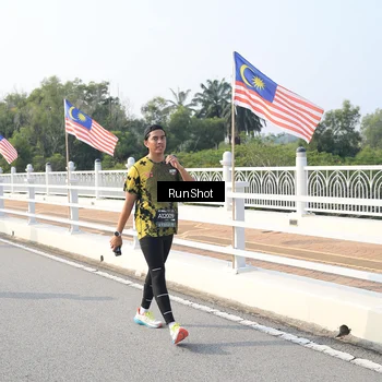Runner Photo 6903788