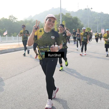 Runner Photo 6903797