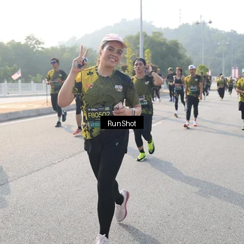 Runner Photo 6903801