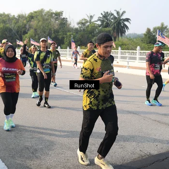 Runner Photo 6903824