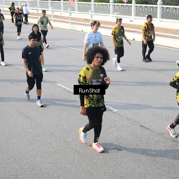 Runner Photo 6903942