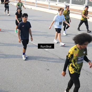 Runner Photo 6903957