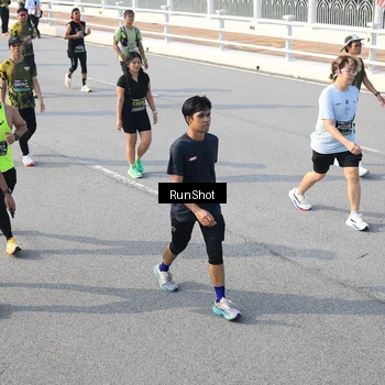Runner Photo 6903968