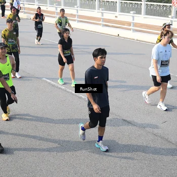 Runner Photo 6903974