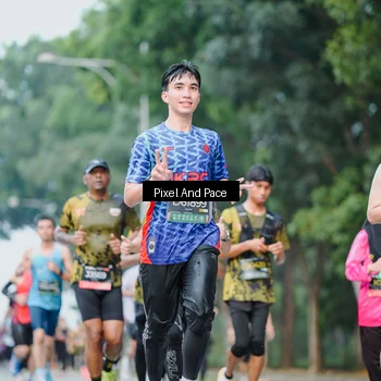 Runner Photo 6904286