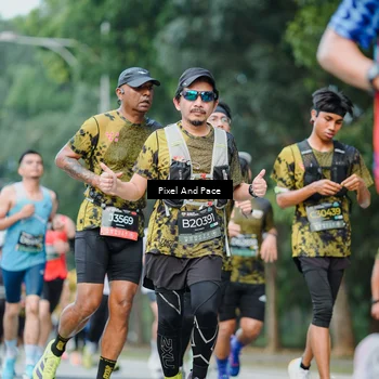 Runner Photo 6904301