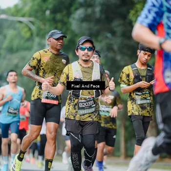 Runner Photo 6904304