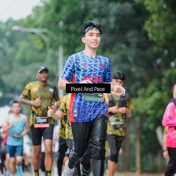 Runner Photo 6904306