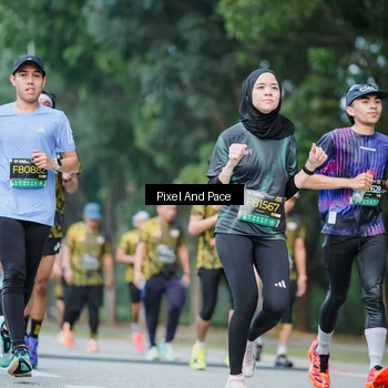 Runner Photo 6904325