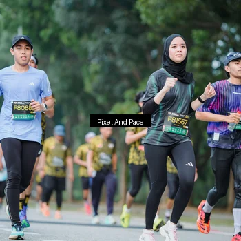 Runner Photo 6904328