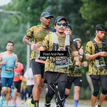 Runner Photo 6904336
