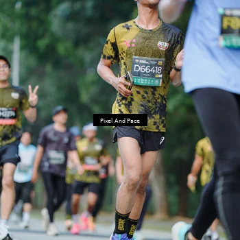 Runner Photo 6904347