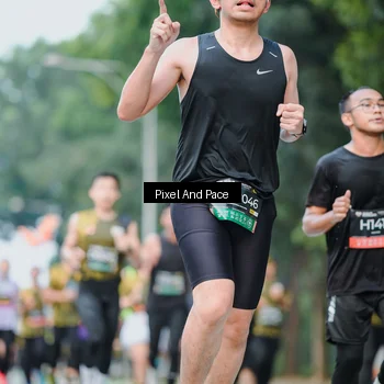 Runner Photo 6904380