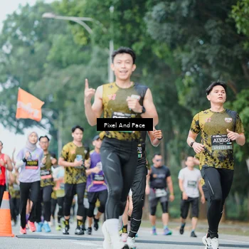 Runner Photo 6904385