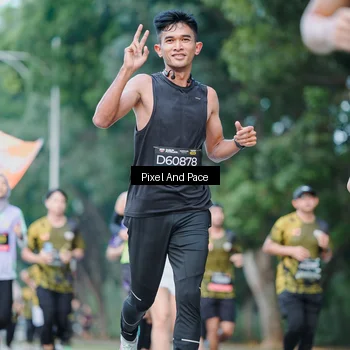 Runner Photo 6904415