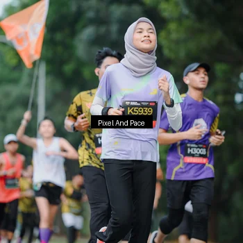 Runner Photo 6904419
