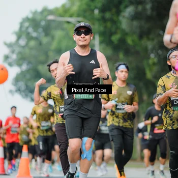 Runner Photo 6904617