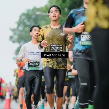 Runner Photo 6904675