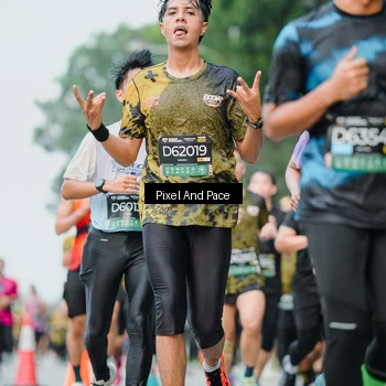 Runner Photo 6904681