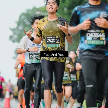 Runner Photo 6904690