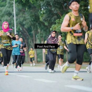 Runner Photo 6904692