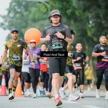 Runner Photo 6904706