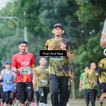 Runner Photo 6904749