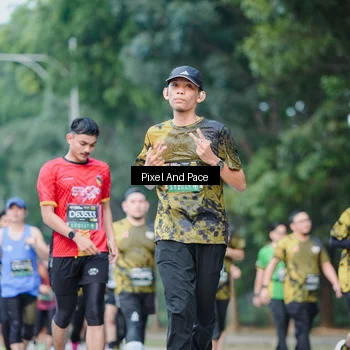 Runner Photo 6904758