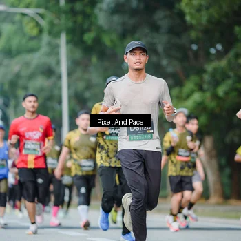 Runner Photo 6904775