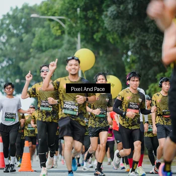 Runner Photo 6904813