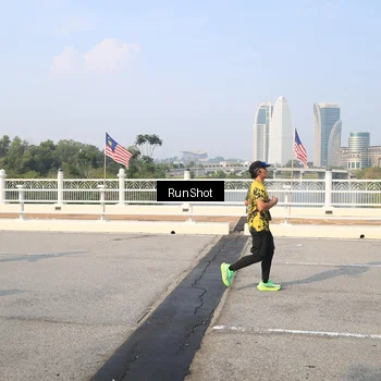 Runner Photo 6904823