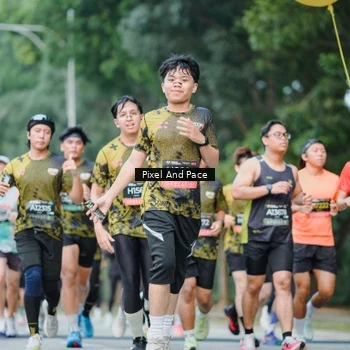 Runner Photo 6904870