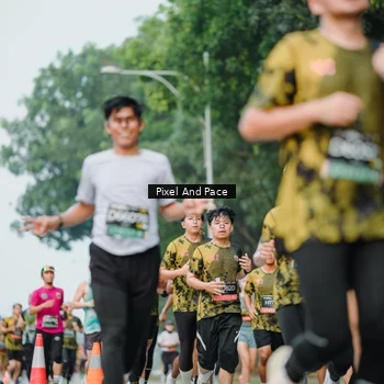 Runner Photo 6904872