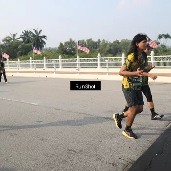Runner Photo 6904880