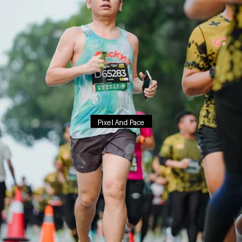 Runner Photo 6904888