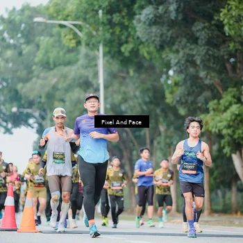 Runner Photo 6904908