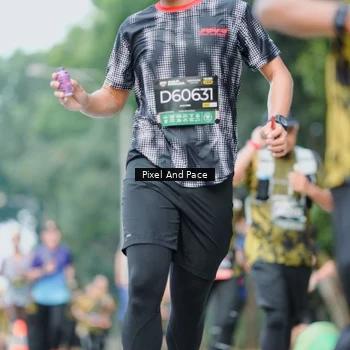 Runner Photo 6904923